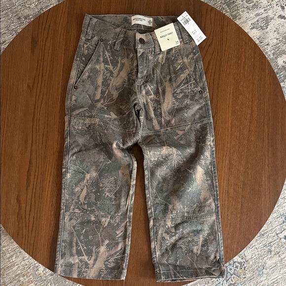 Abercrombie & Fitch Other - Abercrombie & Fitch Kids Camouflage Pants